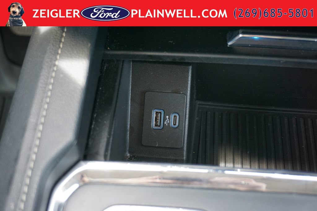 Used 2024 Ford Expedition XLT AWD/4WD image 24