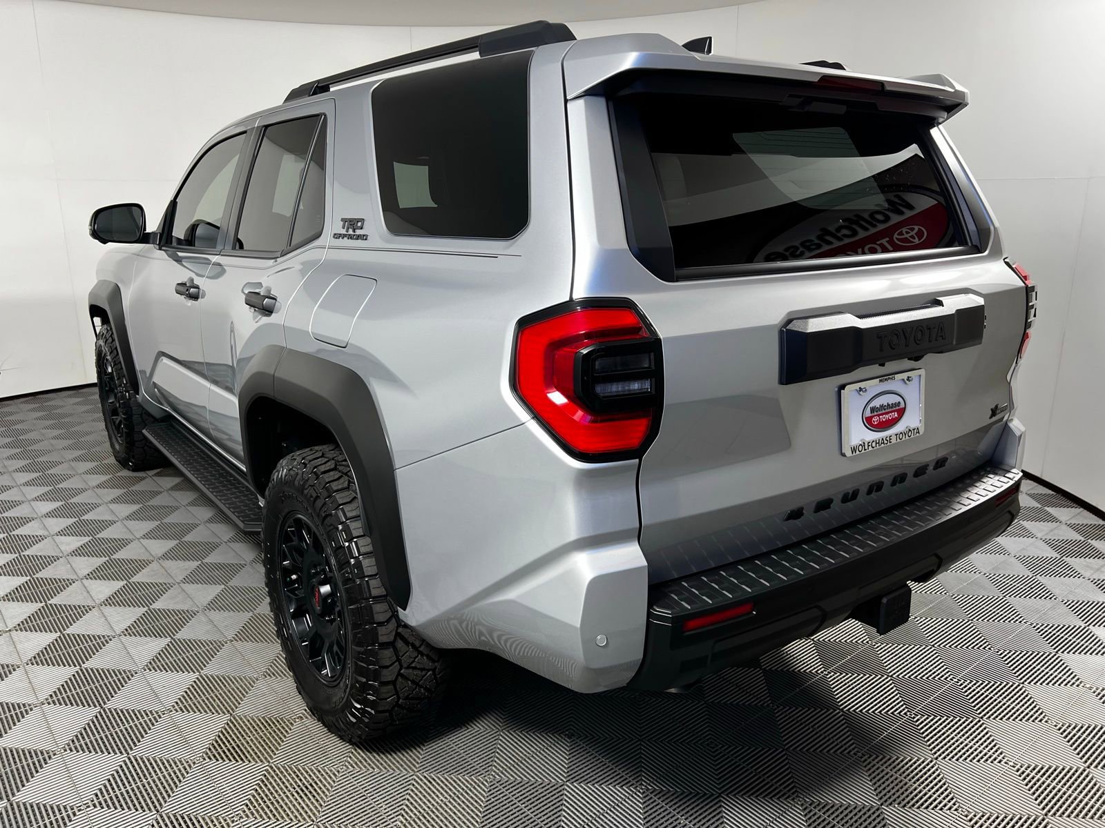 Used 2026 Toyota 4Runner TRD Off-Road Premium AWD/4WD image 7