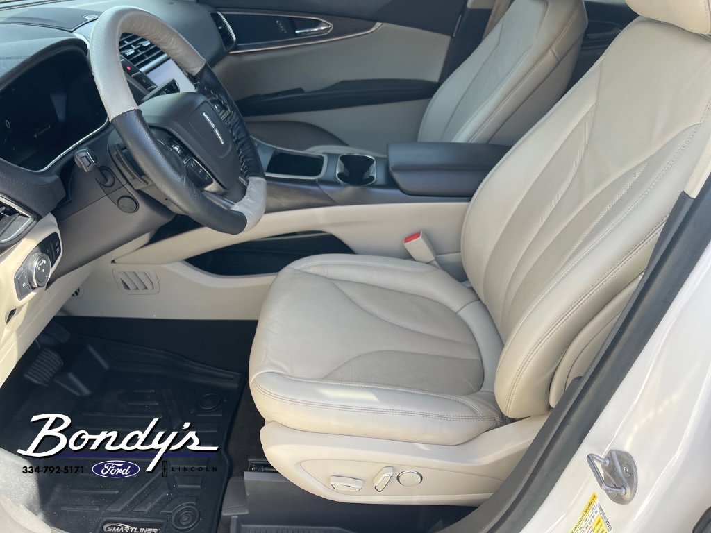 Used 2019 Lincoln Nautilus Select FWD image 10