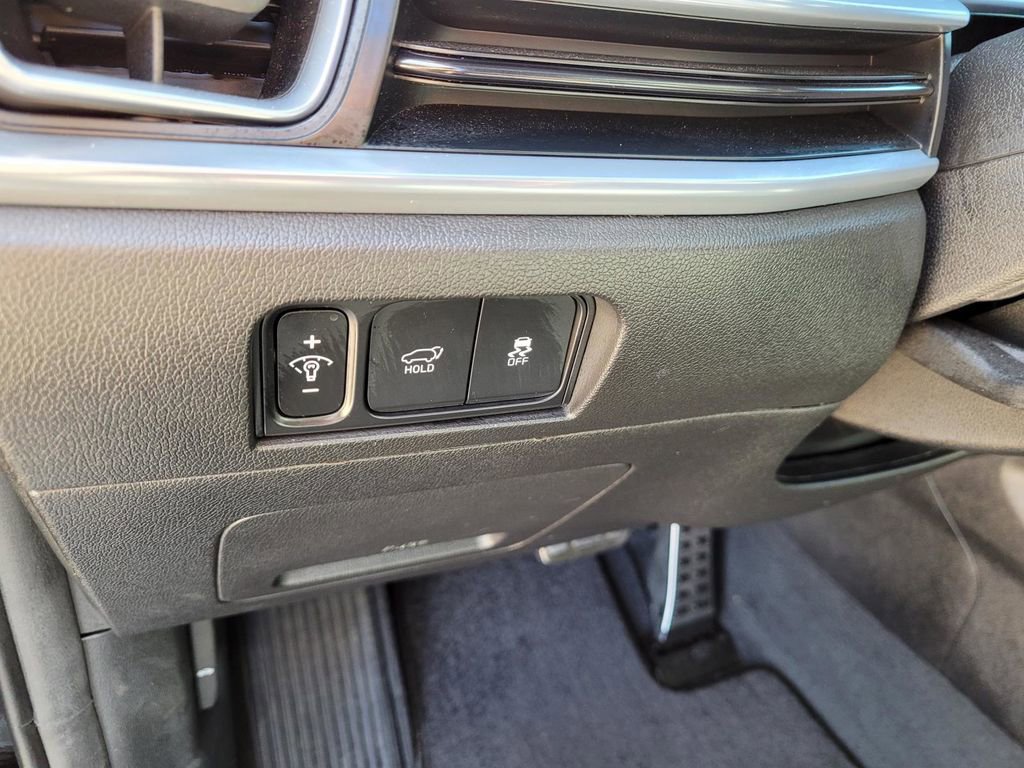 Used 2024 Kia Sorento SX Prestige w/ Sage Leather Package image 26