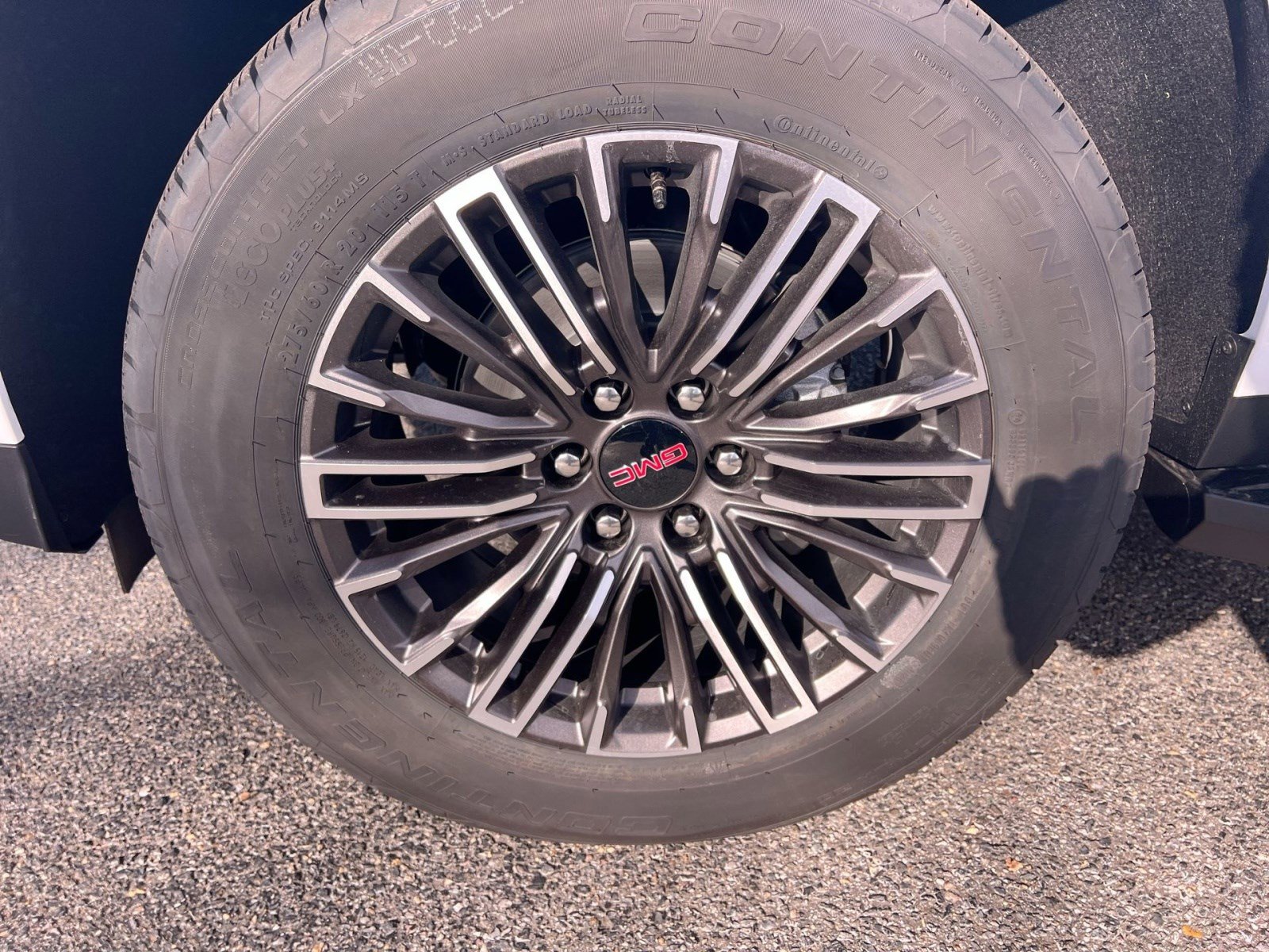 New 2026 GMC Yukon Elevation image 11