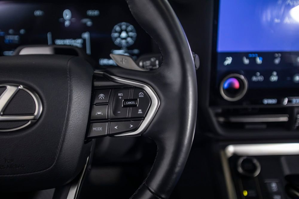 Used 2024 Lexus GX 550 550 Luxury w/ Cold Area Package image 47