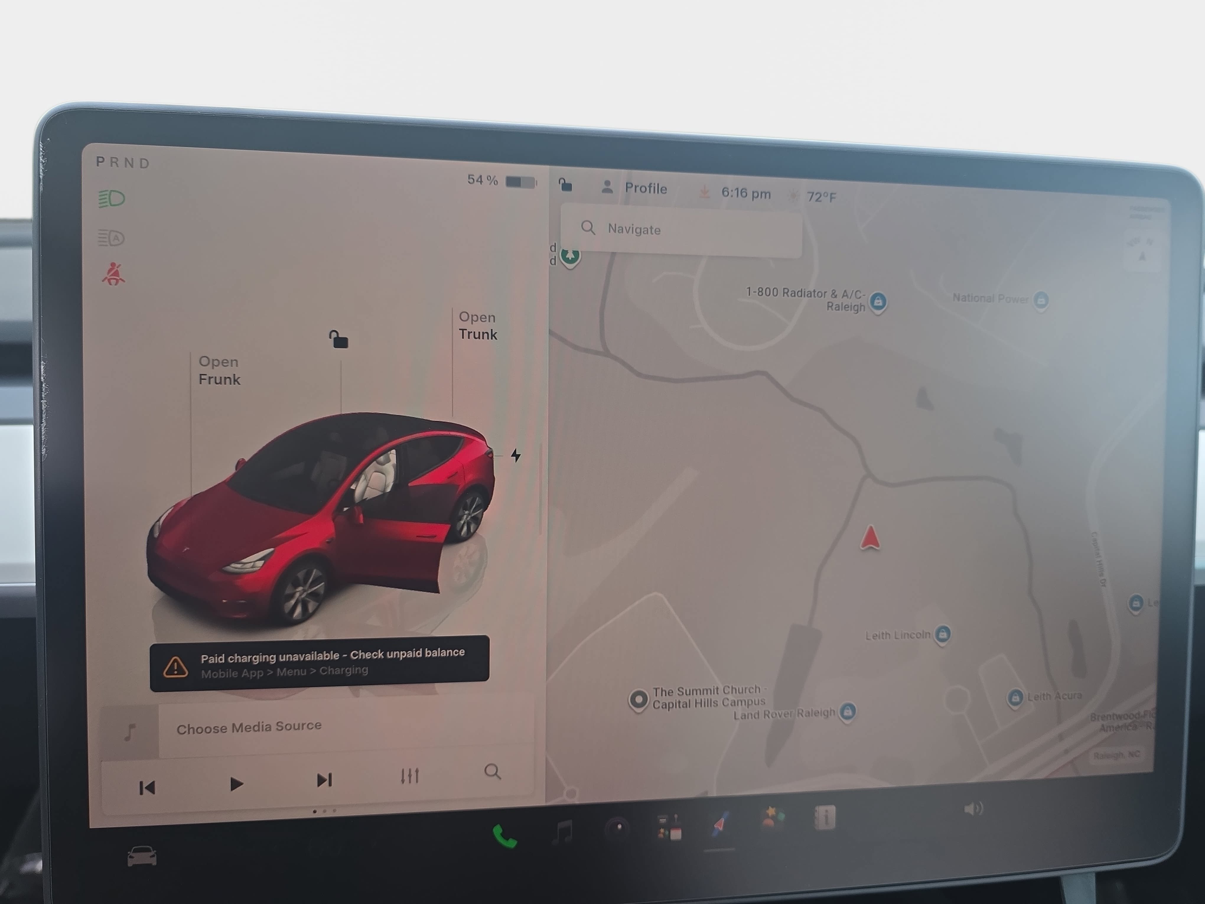 Used 2024 Tesla Model Y Long Range AWD/4WD image 23