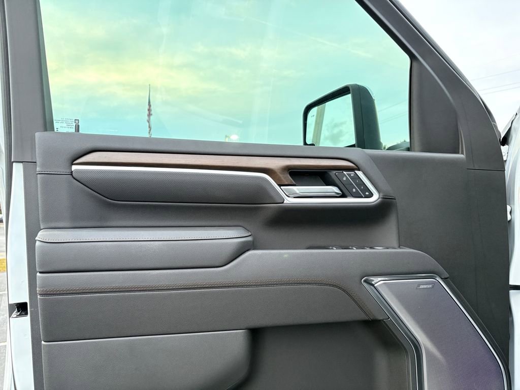 New 2025 Chevrolet Silverado 2500 High Country w/ Technology Package image 13