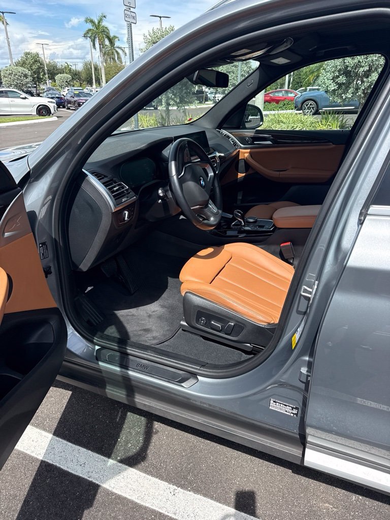 Certified 2024 BMW X3 sDrive30i w/ Convenience Package RWD image 3