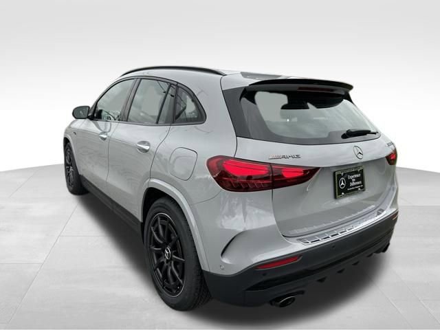New 2026 Mercedes-Benz GLA 35 AMG 4MATIC image 3