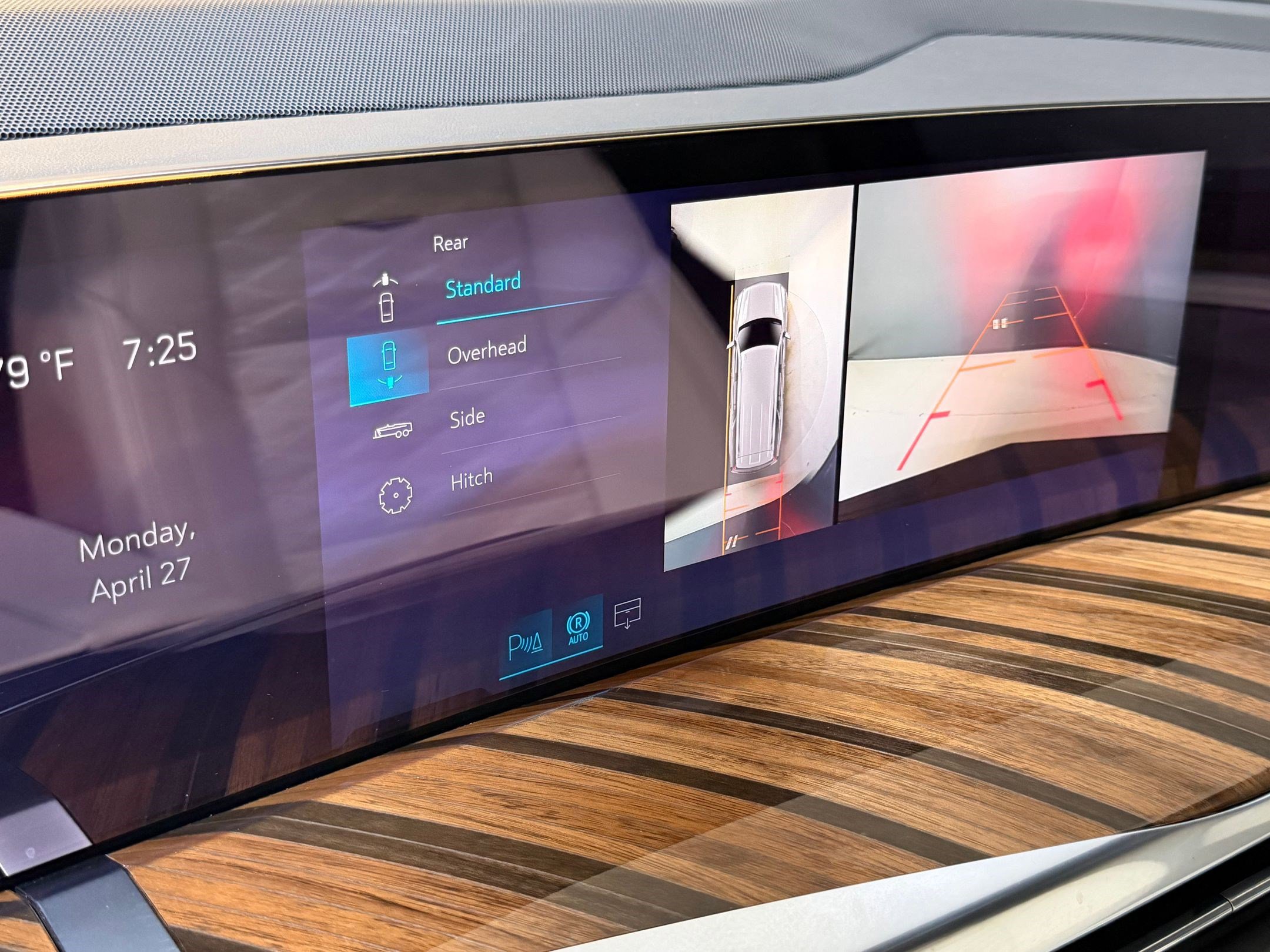 New 2026 Cadillac Escalade ESV Platinum Sport AWD/4WD image 35