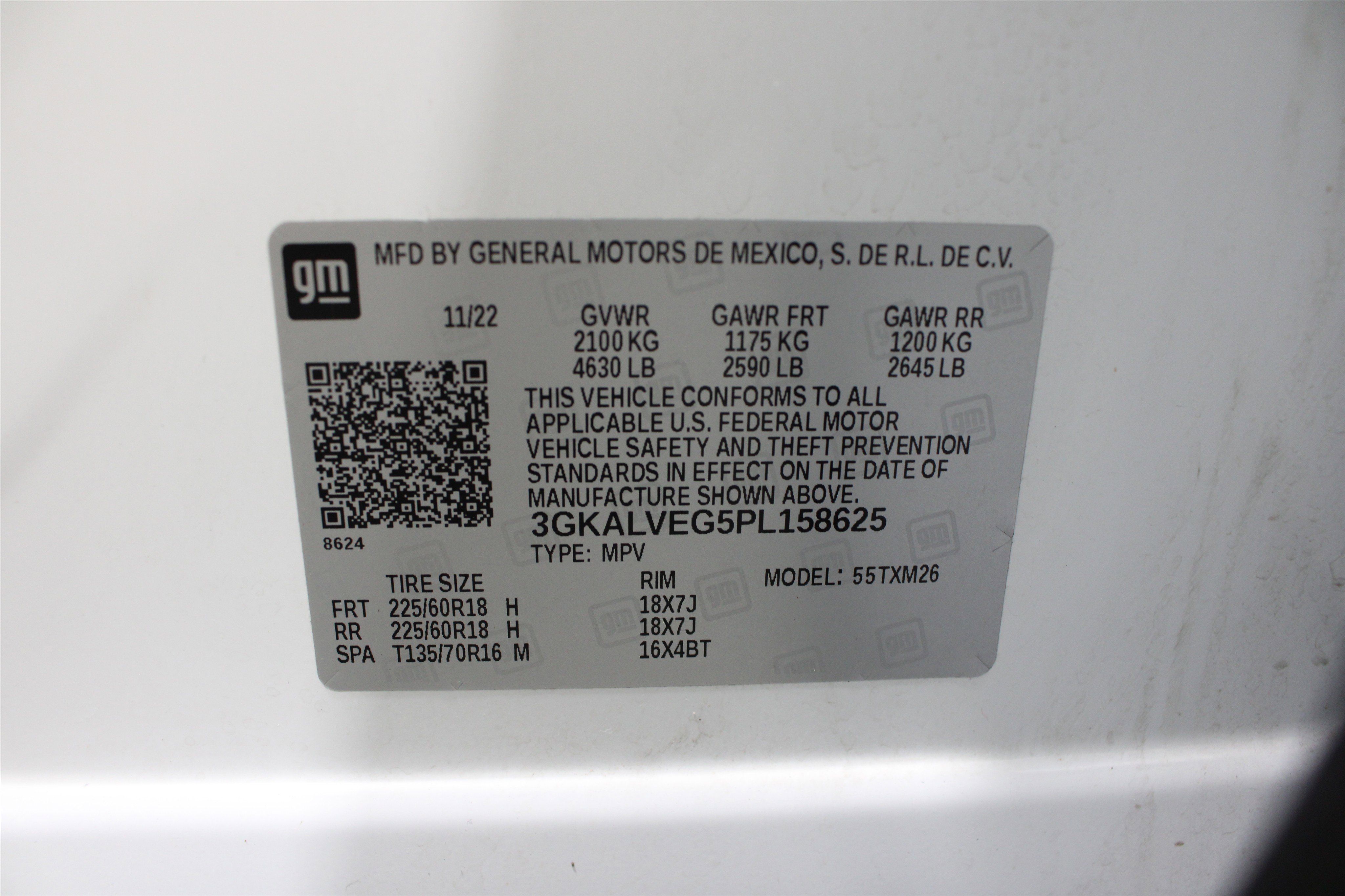 Used 2023 GMC Terrain SLT AWD/4WD image 40