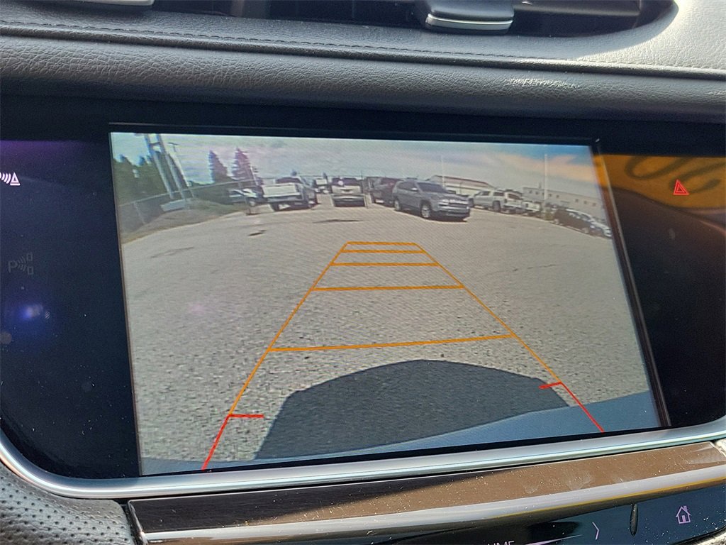 Used 2017 Cadillac XT5 Luxury image 30