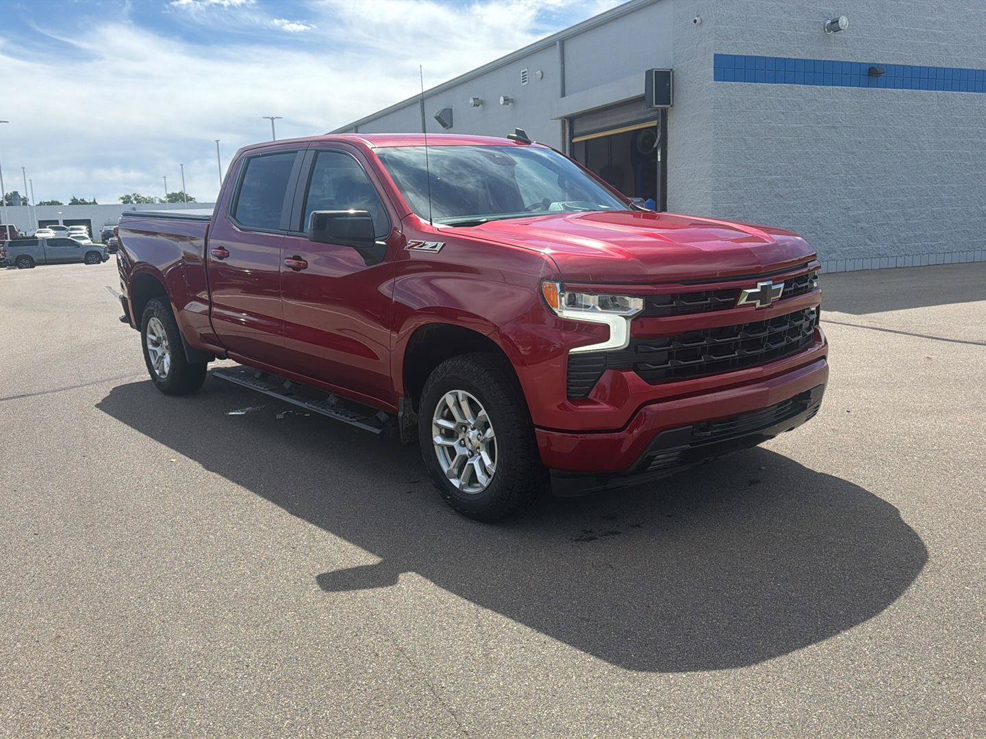 Used 2023 Chevrolet Silverado 1500 RST AWD/4WD image 7