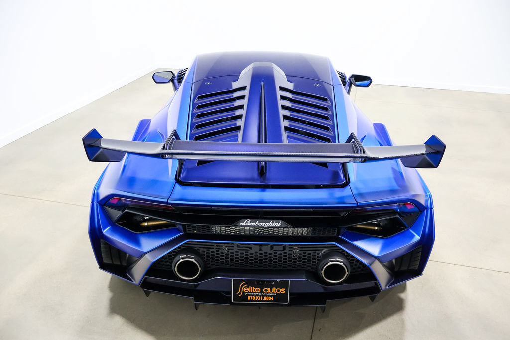 Used 2023 Lamborghini Huracan STO RWD image 91