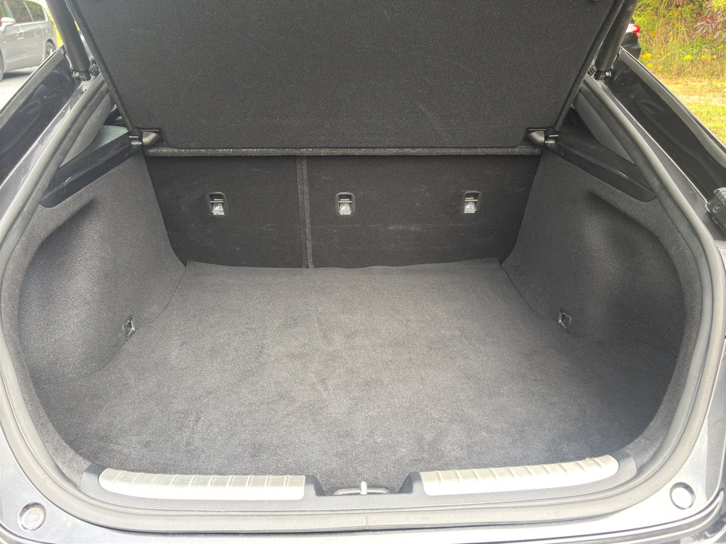 Used 2022 Kia Stinger GT2 image 12