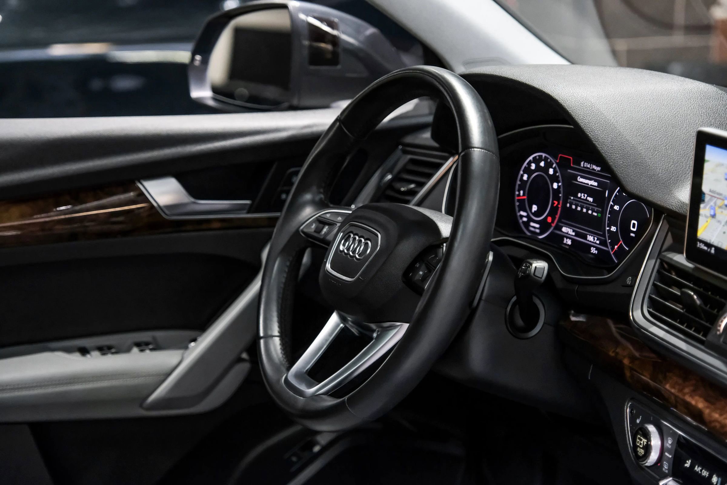 Used 2018 Audi Q5 Prestige image 17