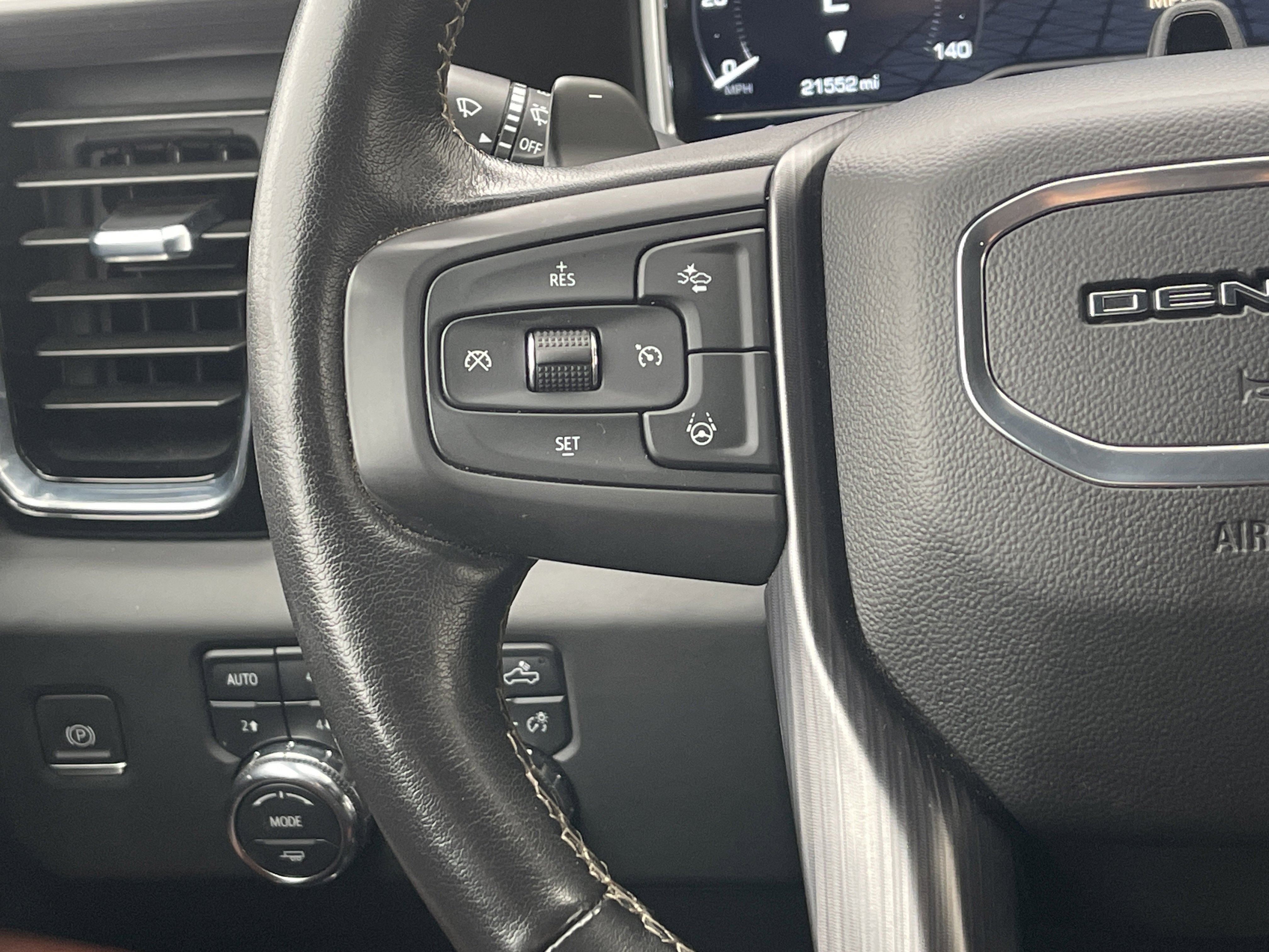 Used 2024 GMC Sierra 1500 Denali Ultimate image 18