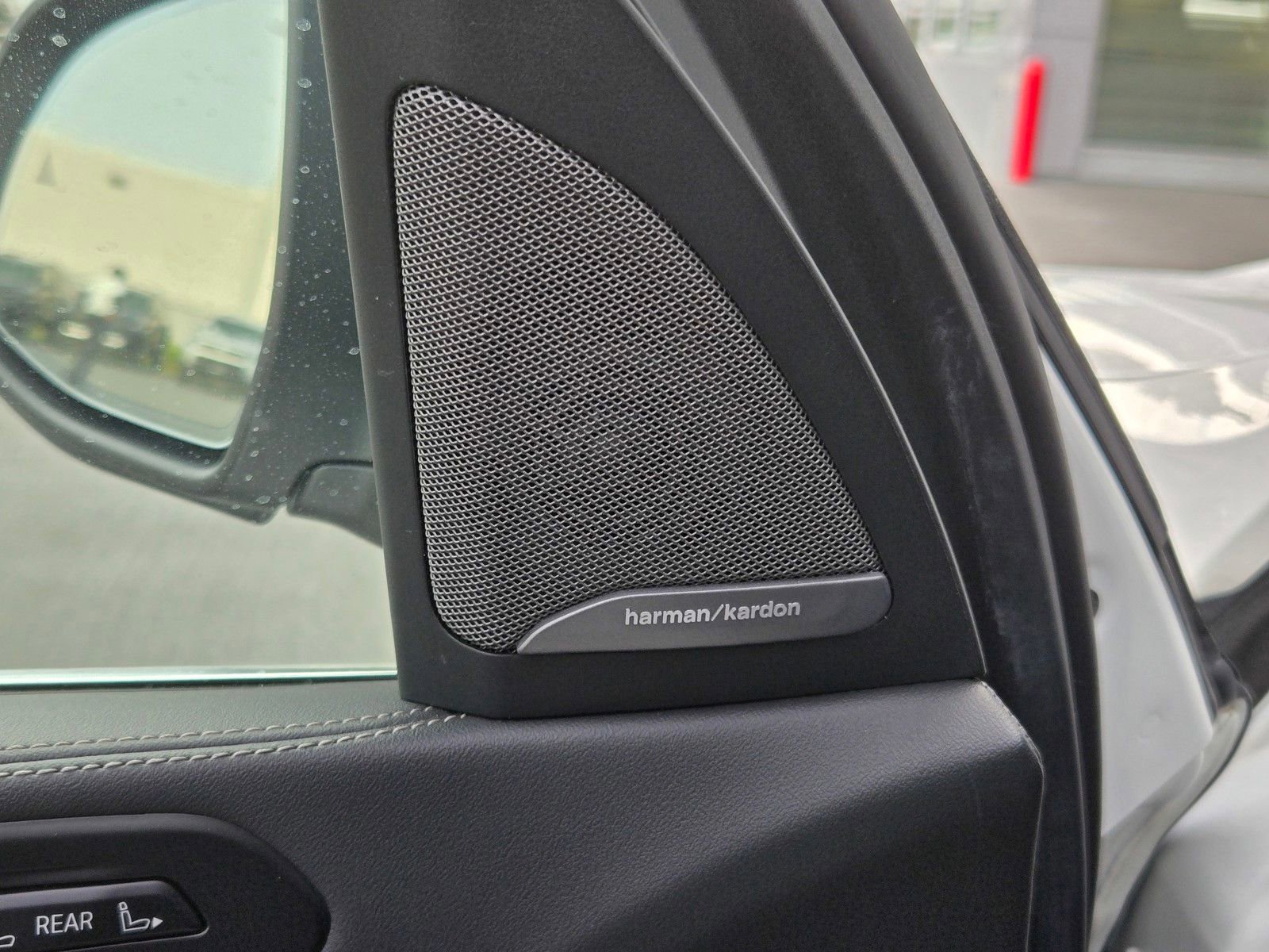 Used 2025 BMW X7 xDrive40i image 12