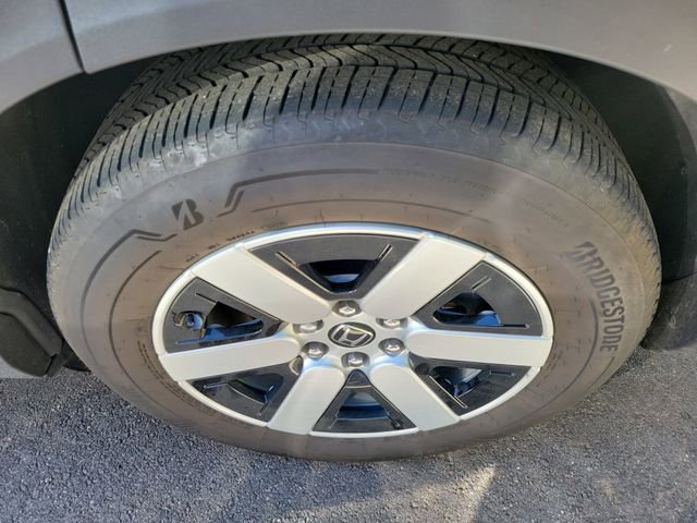 Used 2024 Honda Prologue EX image 7