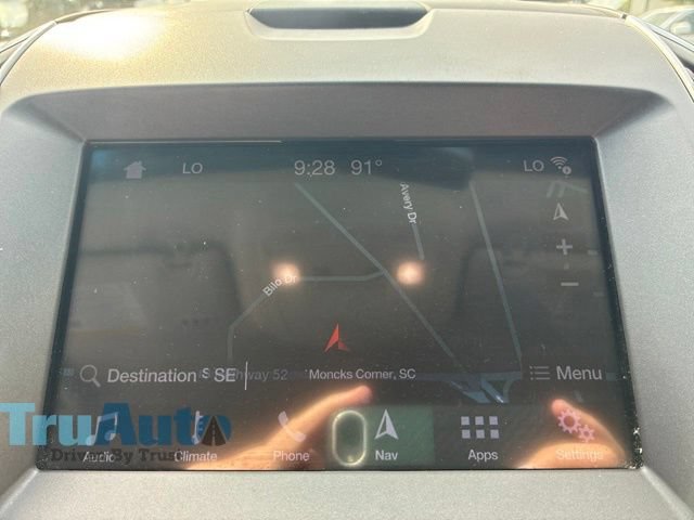 Used 2017 Ford Edge Titanium w/ Technology Package AWD/4WD image 35