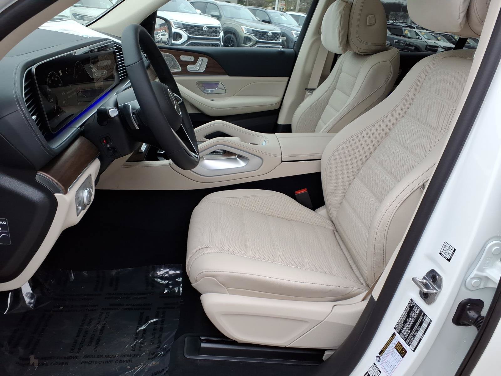 New 2026 Mercedes-Benz GLS 450 4MATIC image 4