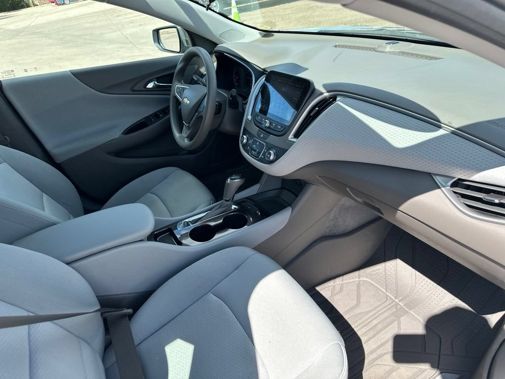 Certified 2019 Chevrolet Malibu LS FWD image 26