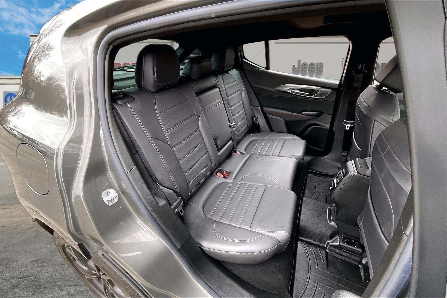 Used 2024 Dodge Hornet R/T Plus image 25
