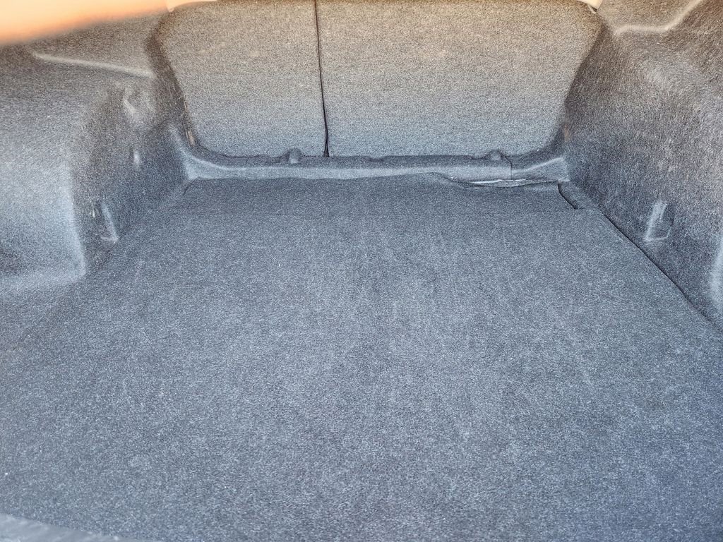 Used 2024 Chevrolet Malibu LT image 32