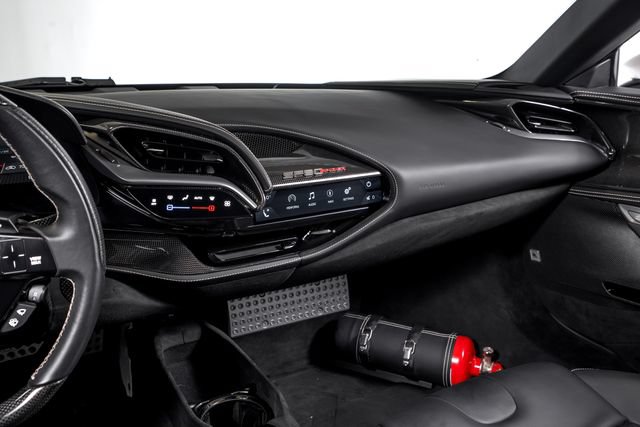 Used 2024 Ferrari SF90 Spider AWD/4WD image 31