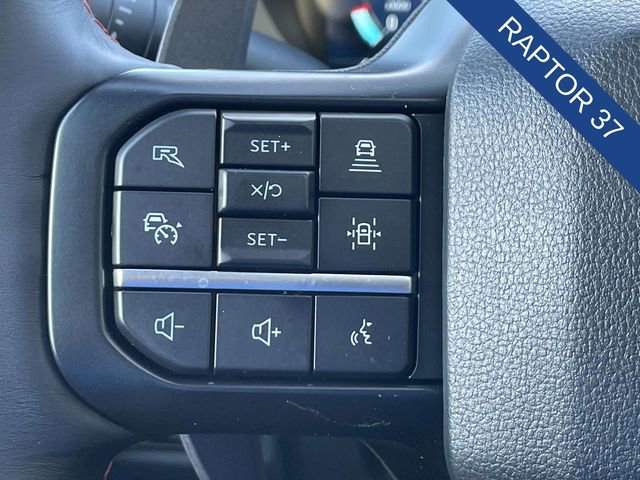 Used 2025 Ford F150 Raptor AWD/4WD image 18