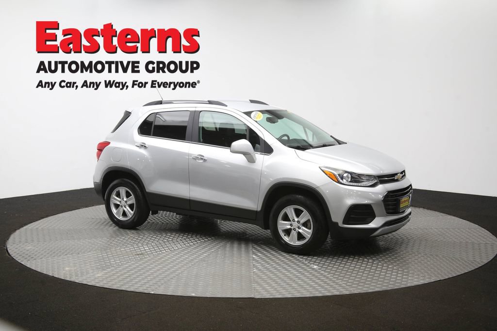 Used 2018 Chevrolet Trax LT w/ LT Convenience Package AWD/4WD image 46