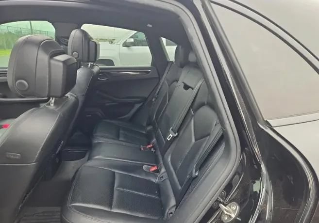 Used 2018 Porsche Macan Sport Edition AWD/4WD image 50