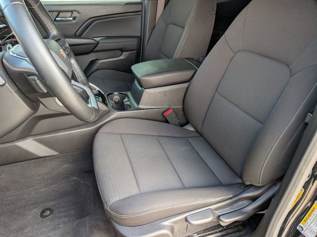 Used 2024 Chevrolet Colorado LT w/ LT Convenience Package image 13