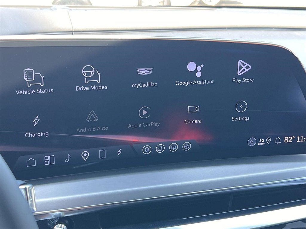 New 2026 Cadillac Lyriq V image 17