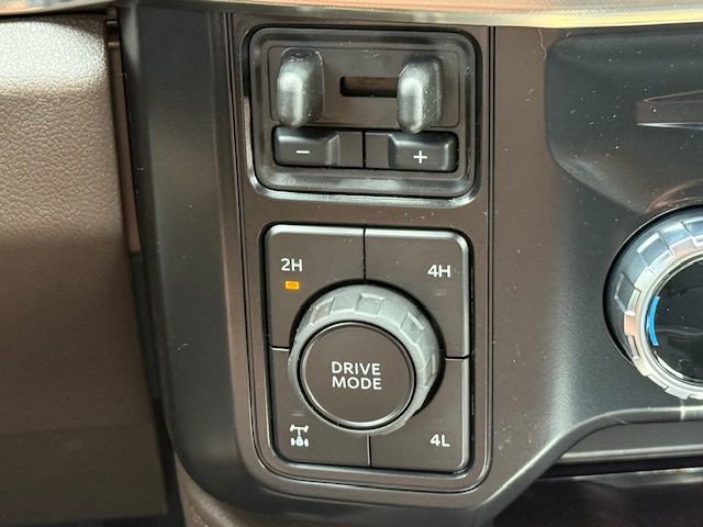 New 2026 Ford F350 King Ranch w/ Chrome Package image 27