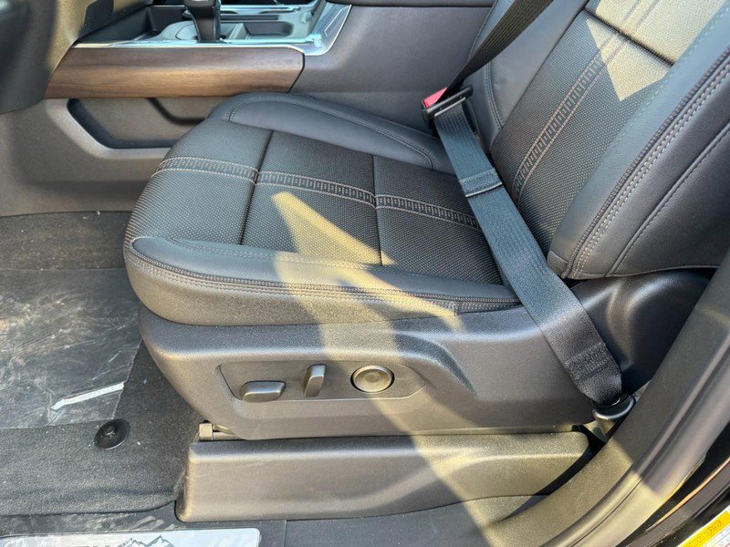 New 2026 Chevrolet Silverado 1500 High Country image 11