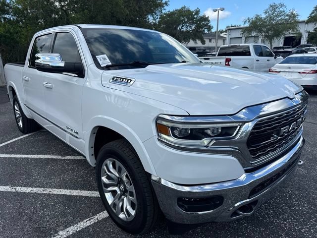Used 2023 RAM 1500 Limited AWD/4WD image 3