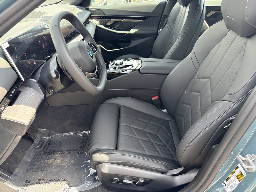 New 2026 BMW 530i w/ Premium Package RWD image 21