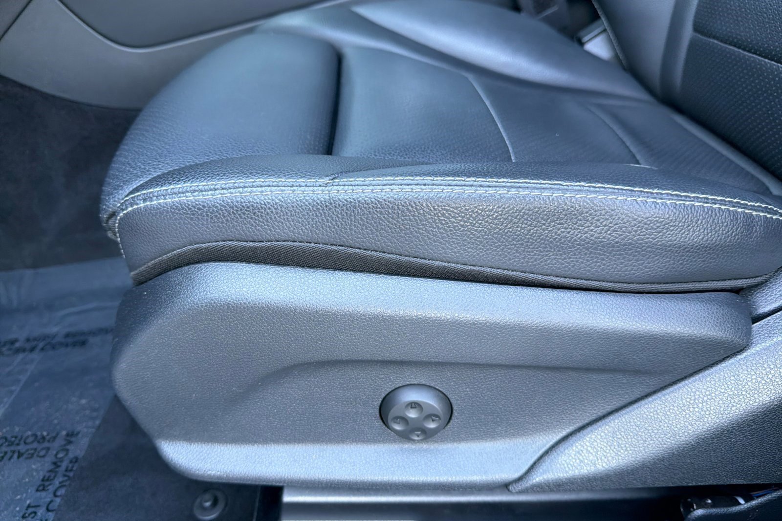 Used 2021 Mercedes-Benz GLC 300 300 image 14