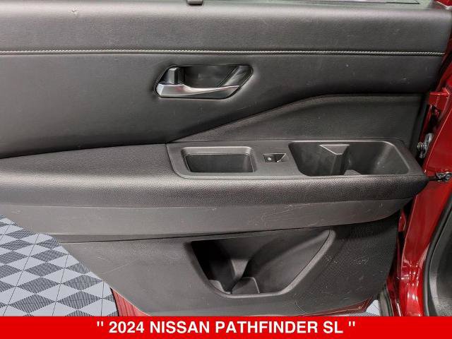 Certified 2024 Nissan Pathfinder SL AWD/4WD image 29