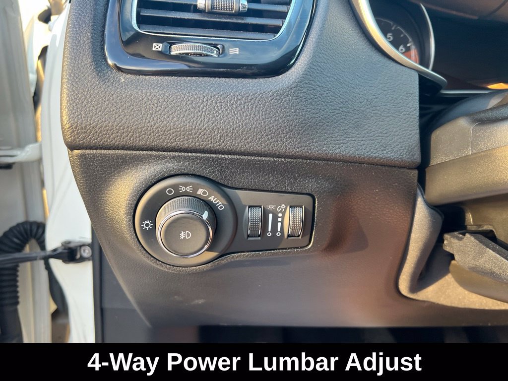 Used 2020 Jeep Compass Latitude FWD image 29