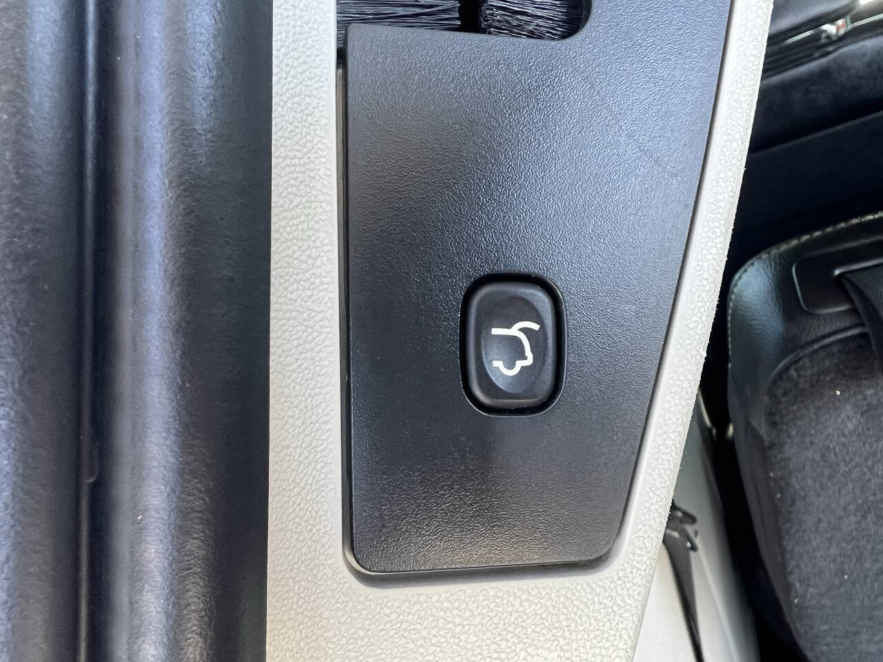 Used 2019 Dodge Grand Caravan SXT image 29