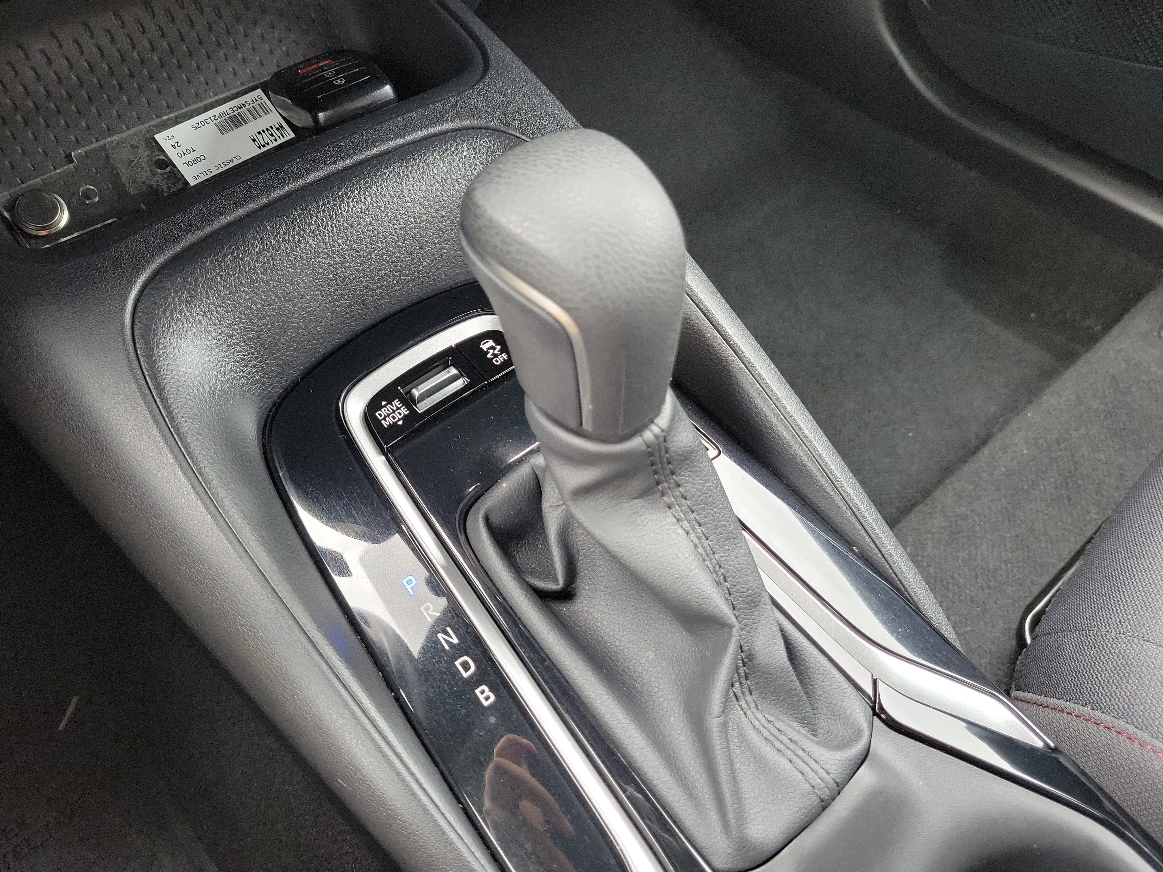 Certified 2024 Toyota Corolla SE FWD image 30