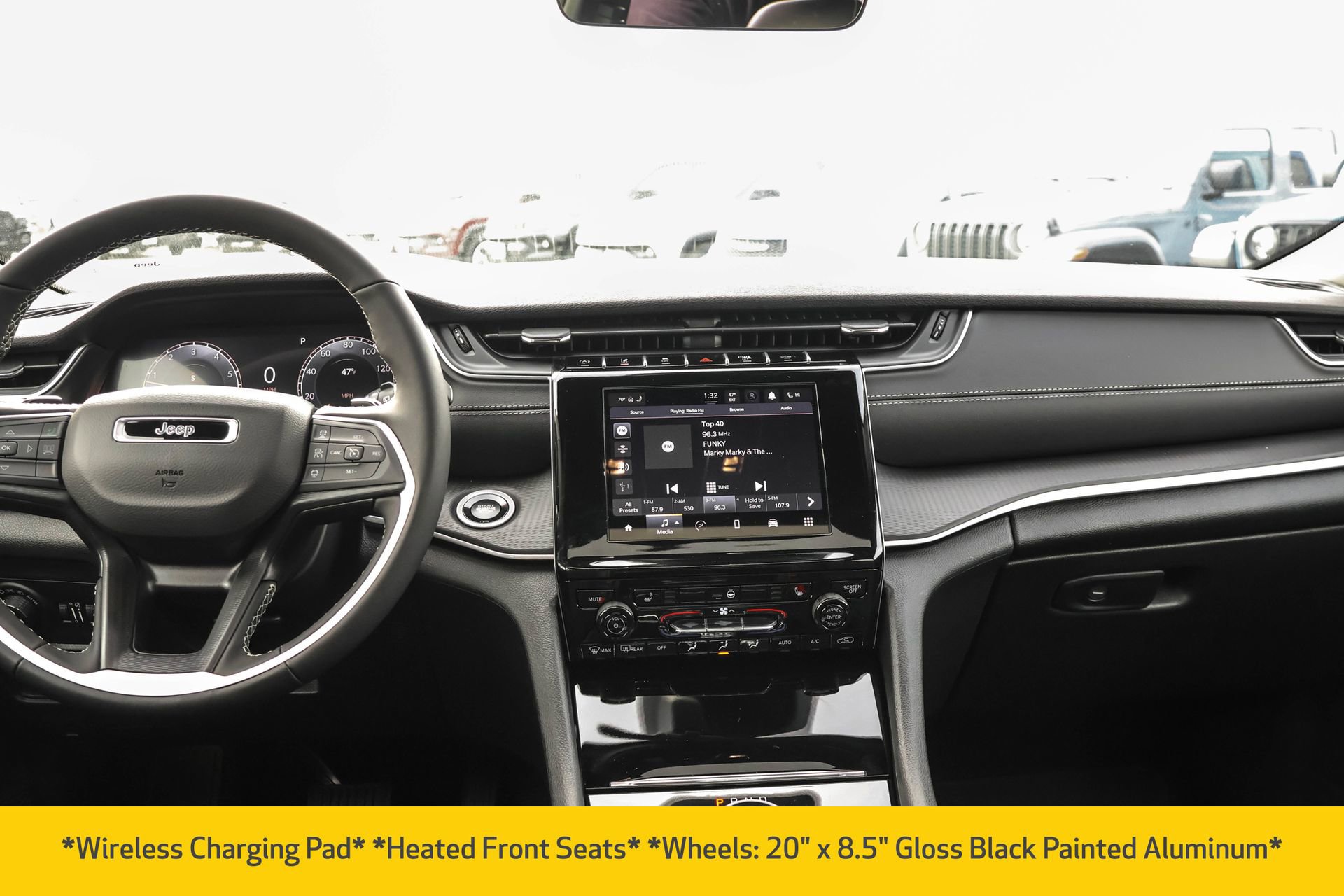 New 2025 Jeep Grand Cherokee Altitude image 10