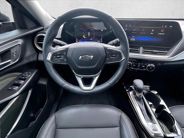 Used 2024 Chevrolet Trax ACTIV FWD image 7