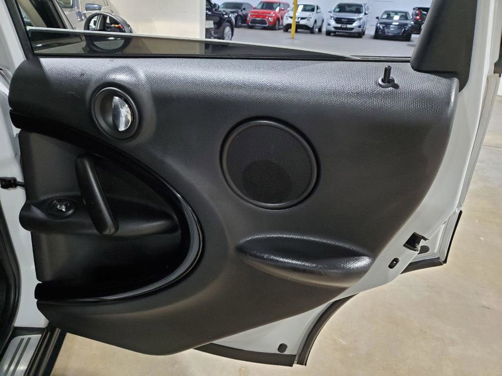 Used 2015 MINI Cooper Countryman S image 22
