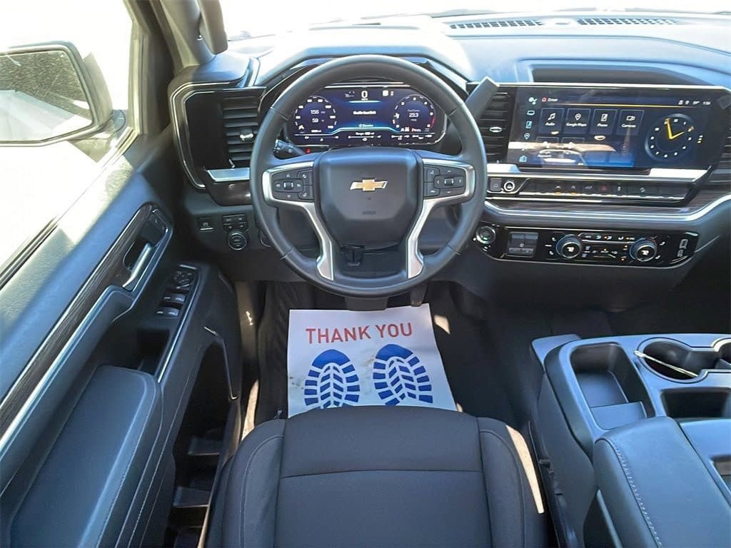 New 2025 Chevrolet Silverado 1500 LT image 13