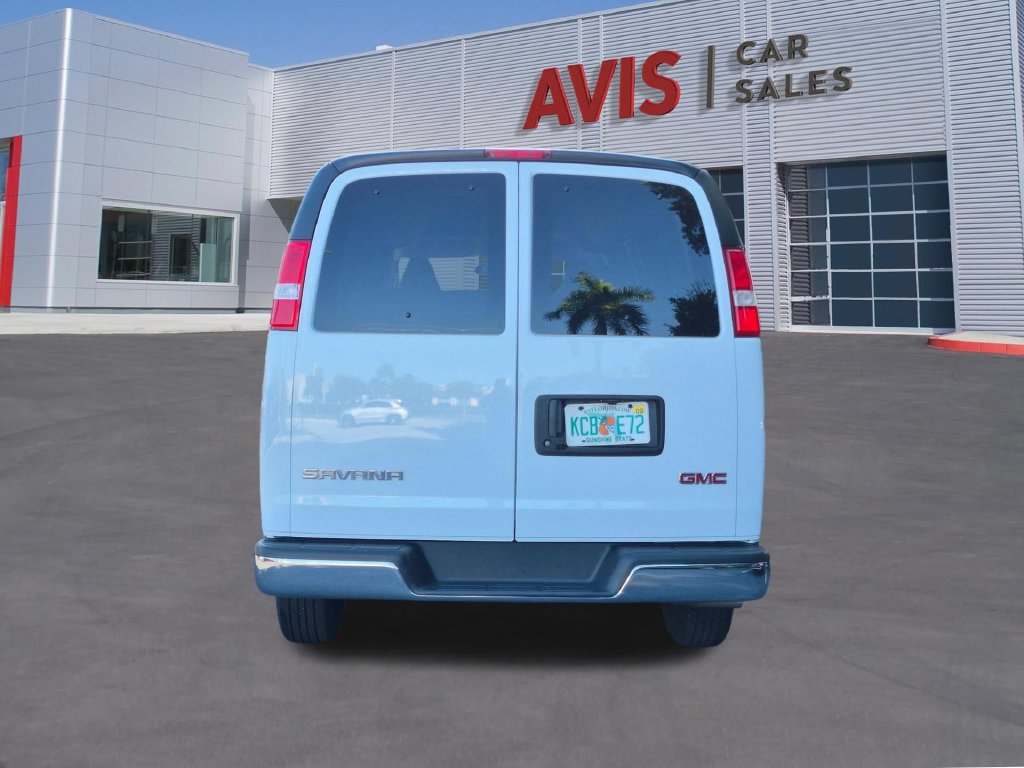 Used 2025 GMC Savana 3500 LT w/ LT Preferred Equipment Group RWD image 7