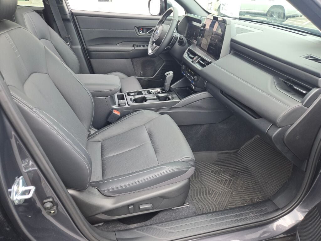 Certified 2026 Subaru Outback Touring XT AWD/4WD image 6