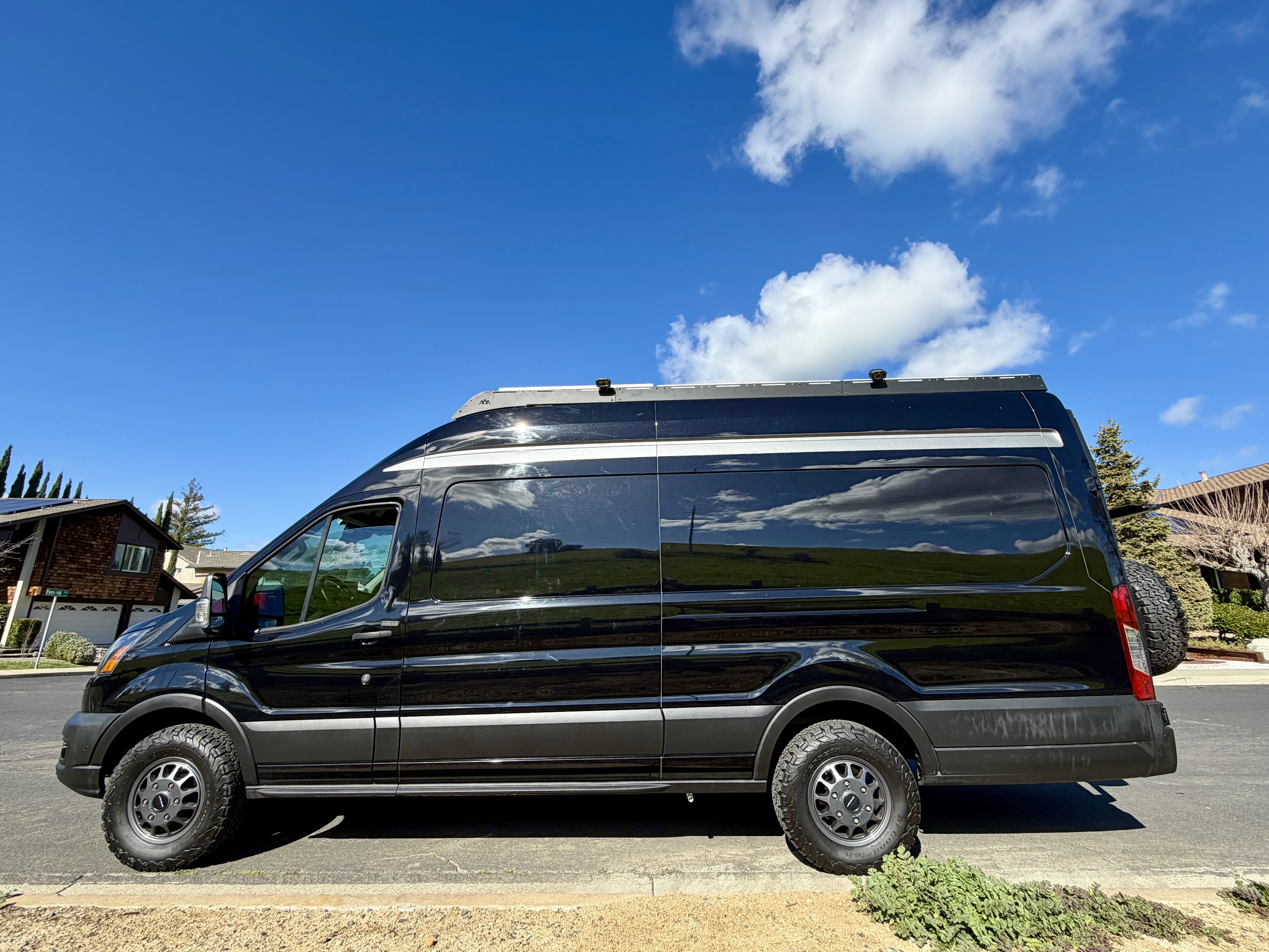 Used 2021 Ford Transit 250 148 High Roof Extended AWD image 2