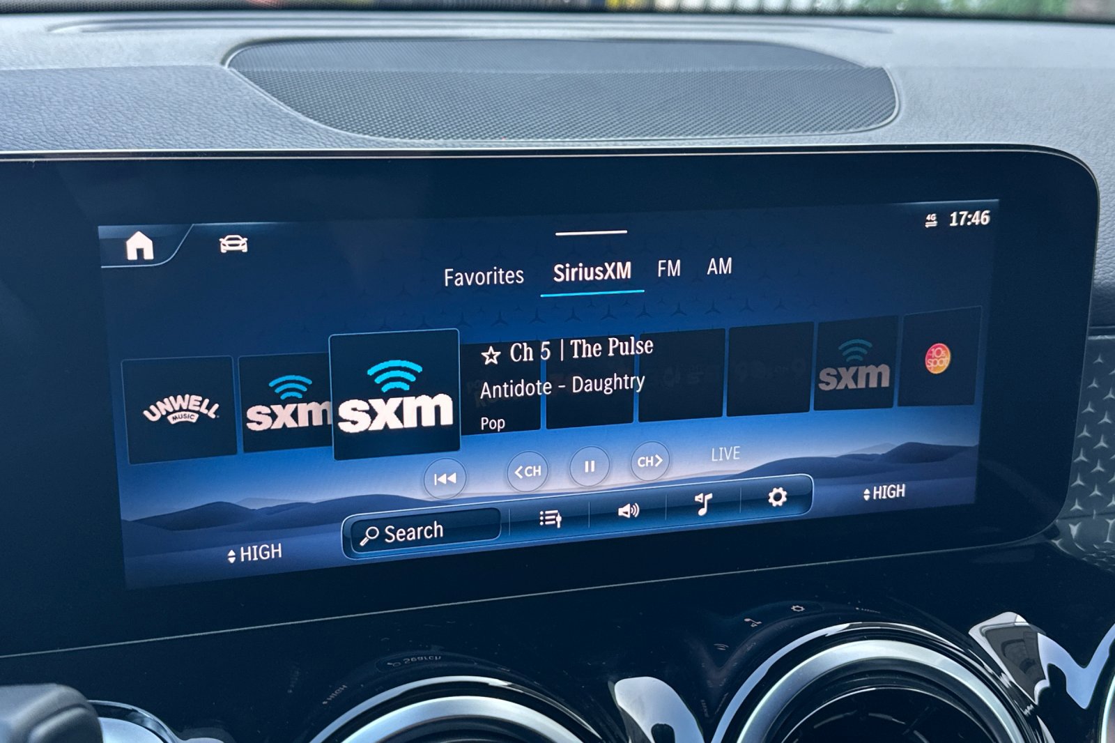 New 2026 Mercedes-Benz GLB 250 250 image 18