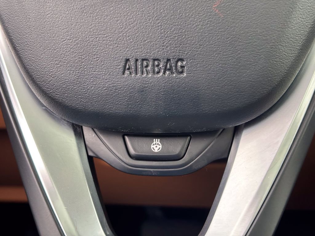 Certified 2022 BMW 330i xDrive Sedan w/ Driving Assistance Package AWD/4WD image 26