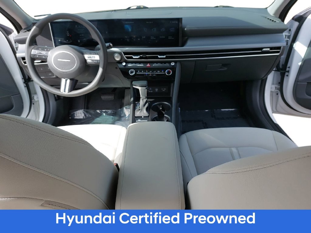 Used 2026 Hyundai Sonata SE FWD image 9